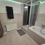 70m2 In Zittauer Stadtzentrum Innenstadt Innenring Lage - Wohnen Auf Zeit In - 2 Raum 아파트 치타우