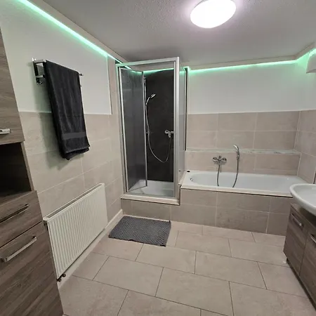 70m2 In Zittauer Stadtzentrum Innenstadt Innenring Lage - Wohnen Auf Zeit In - 2 Raum *