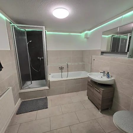 70m2 In Zittauer Stadtzentrum Innenstadt Innenring Lage - Wohnen Auf Zeit In - 2 Raum