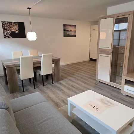 Appartamento 70m2 In Zittauer Stadtzentrum Innenstadt Innenring Lage - Wohnen Auf Zeit In - 2 Raum