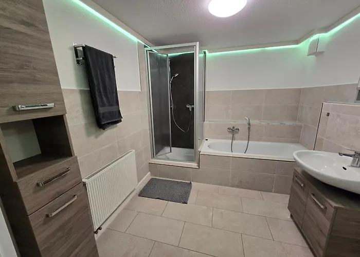 70m2 In Zittauer Stadtzentrum Innenstadt Innenring Lage - Wohnen Auf Zeit In - 2 Raum *