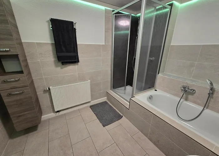 70m2 In Zittauer Stadtzentrum Innenstadt Innenring Lage - Wohnen Auf Zeit In - 2 Raum شقة تسيتاو