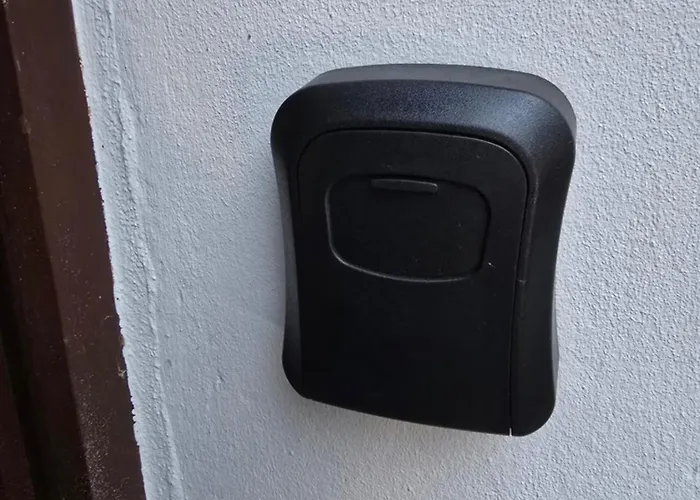 شقة 70m2 In Zittauer Stadtzentrum Innenstadt Innenring Lage - Wohnen Auf Zeit In - 2 Raum *